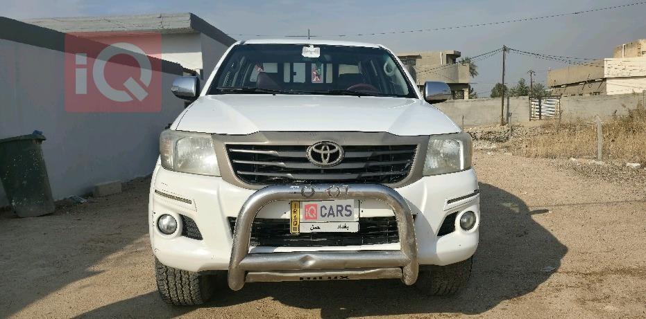 تويوتا هايلوكس